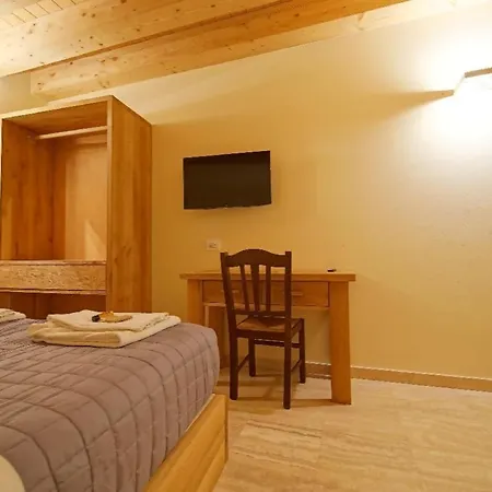 Easy Way & Guest house