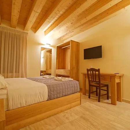 Guest house Easy Way & *