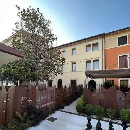 Easy Way & Guest house